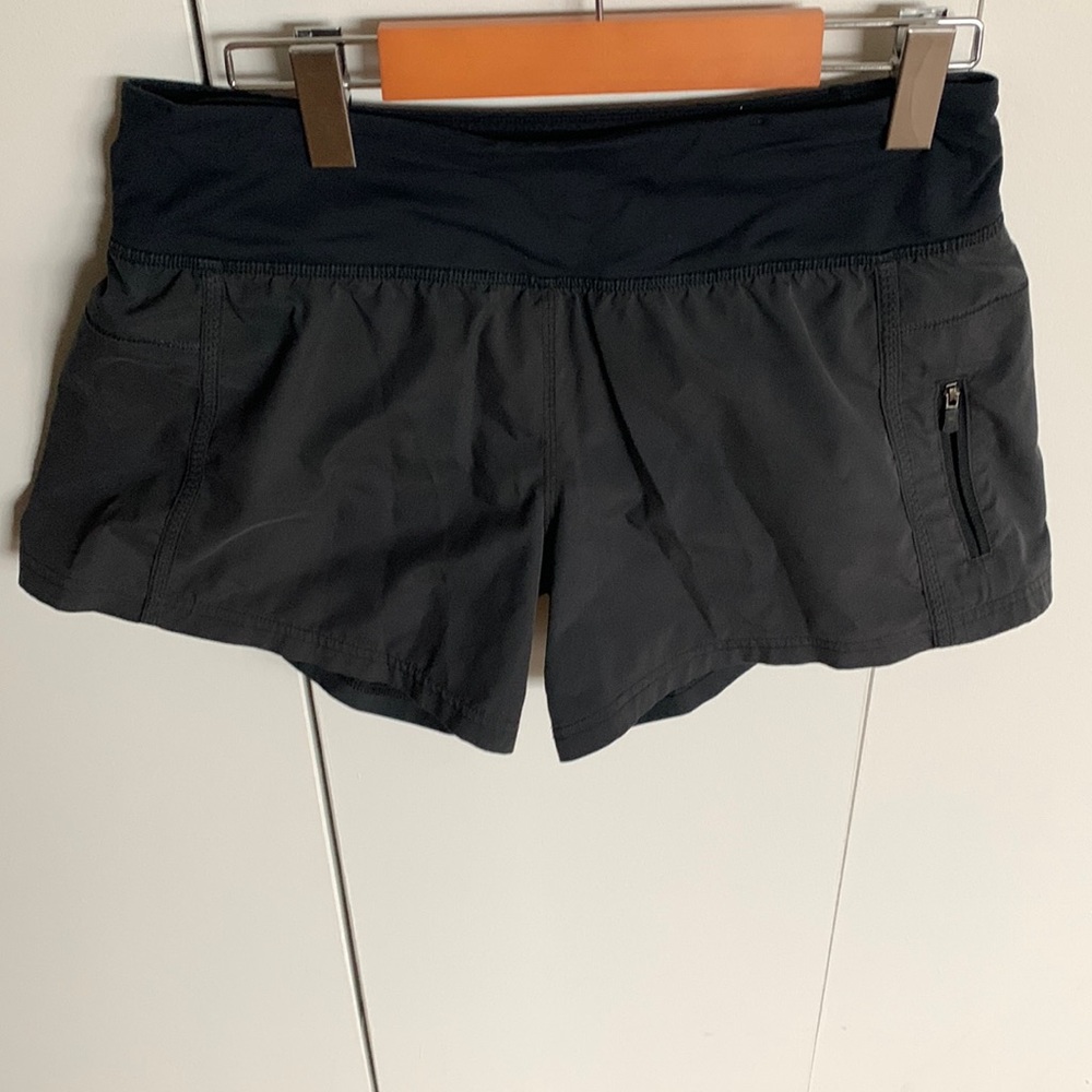 Lululemon short
